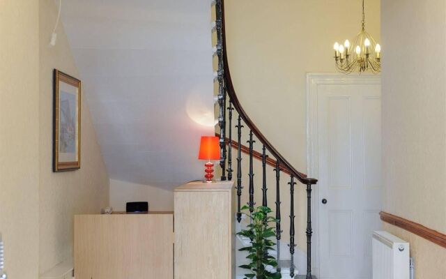 Edinburgh City Suites