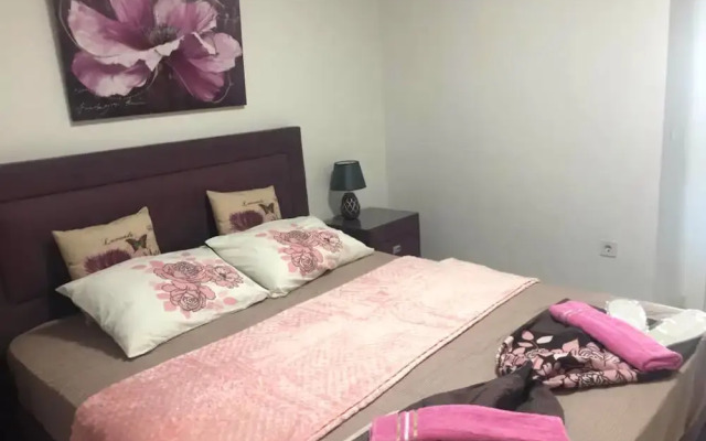 Sea Star Apartments