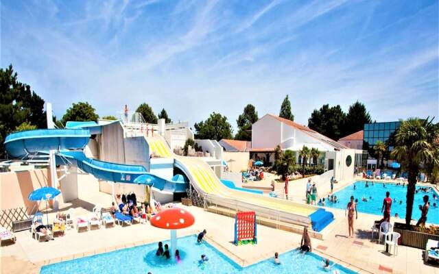 26. 3 Bedroom Mobile Home