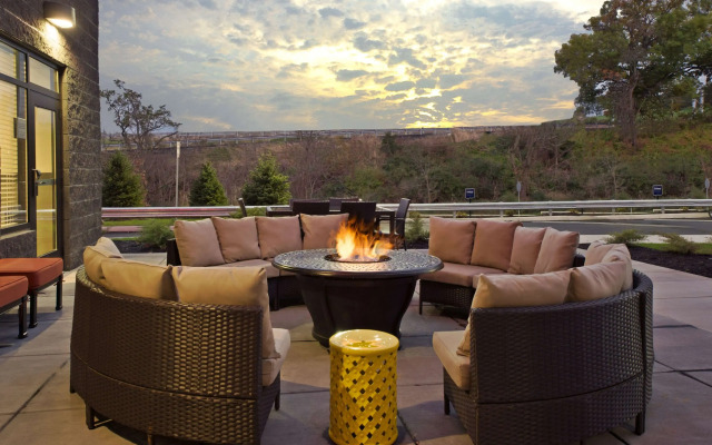 Hampton Inn & Suites North Huntingdon-Irwin