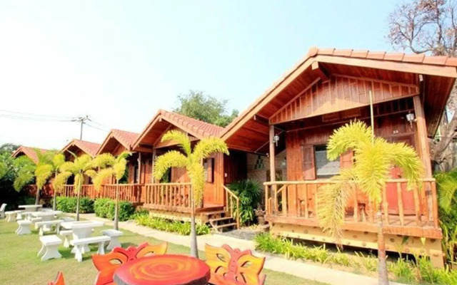 J&J Guesthouse