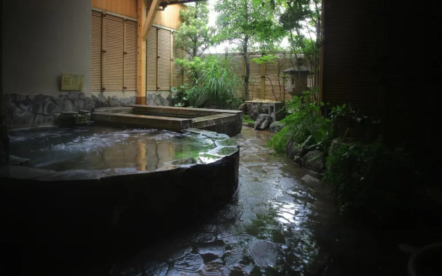 Yamashiro Onsen Ryokan Tatami