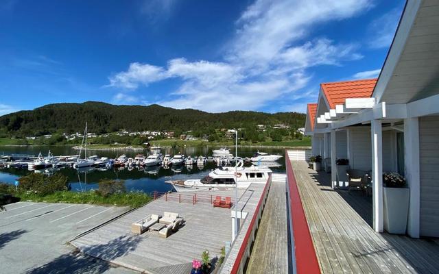 Sunde Fjord Hotel