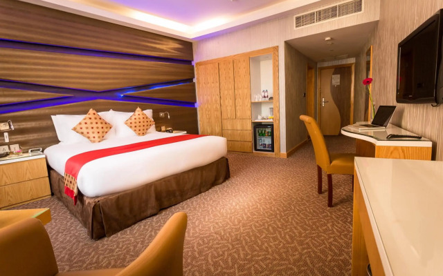 Al Safir Hotel & Tower