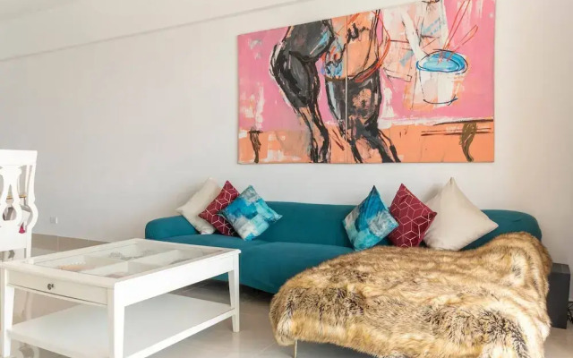 Spacious Apto With Spectacular Views Of The Beach