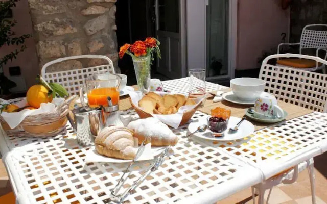 Chez Chantal