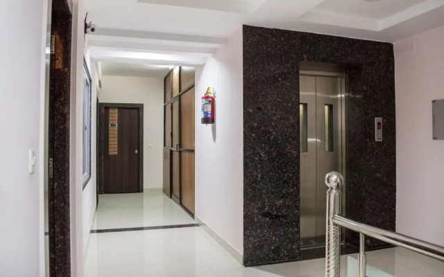 OYO Rooms Sargam Cinemas