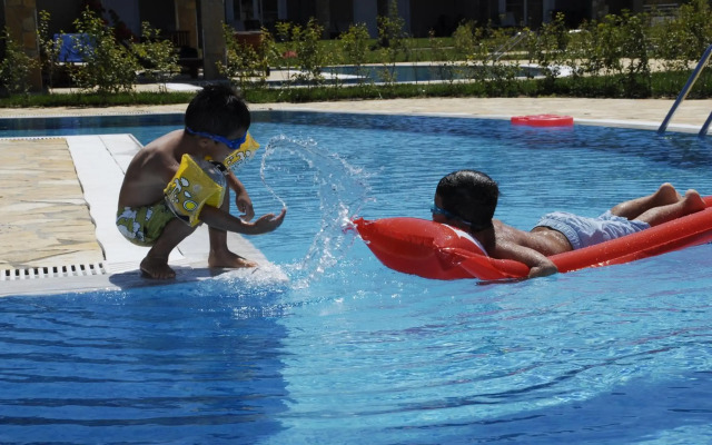 Olympia Golden Beach & Spa