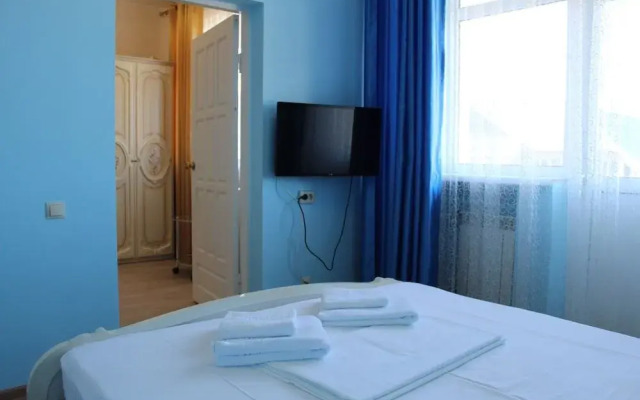 Paradise Hotel