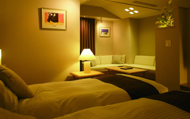 Hotel Plaza Geihin