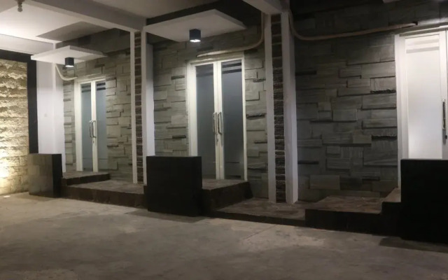 Mitra Guest House