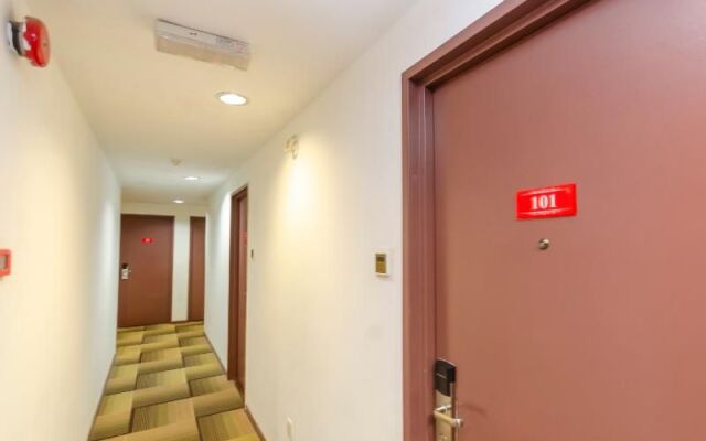 906 Hotel Kota Laksamana