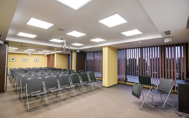 Best Western Plus Olives City Hotel