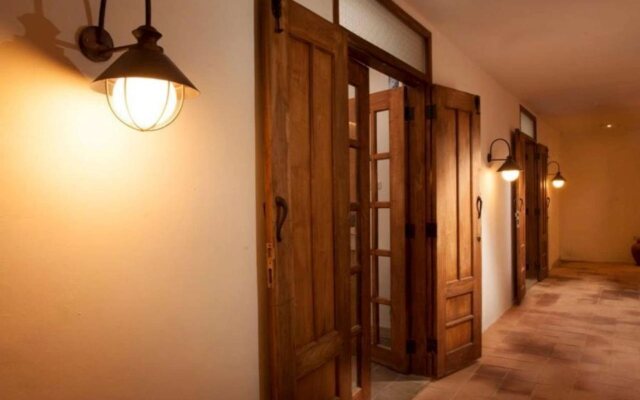 Adhisthana Hotel