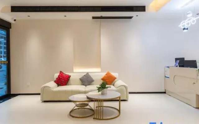 PuYu Guanshan Guest House (Huangguo  Store)