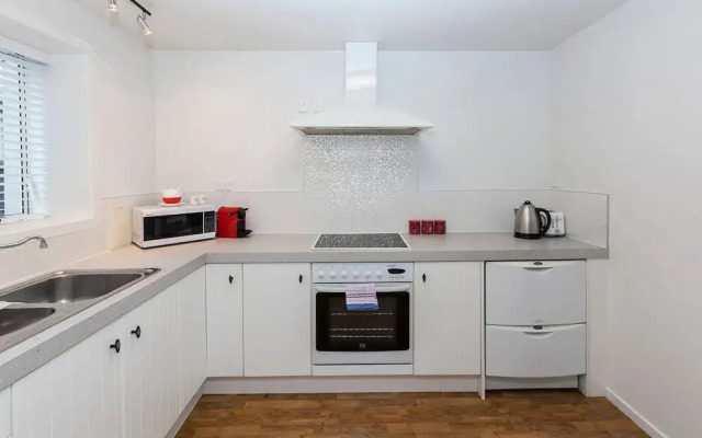 Awesome Central Christchurch Townhouse