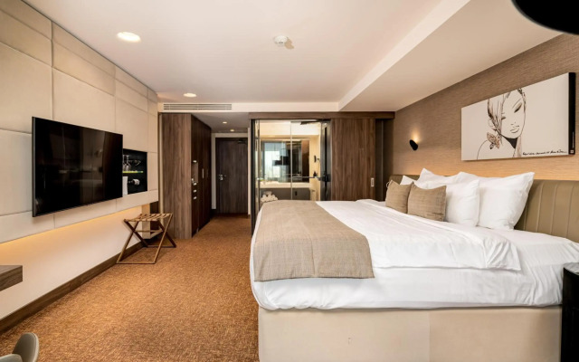 Kronwell Brasov Hotel