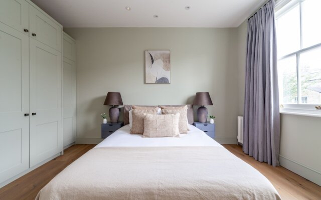 5 Bed Apartment in Clapham