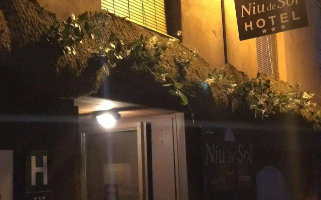 Hotel Boutique Niu Del Sol