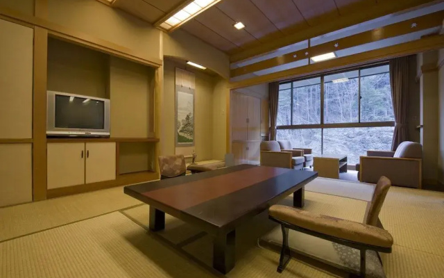 Nishiyama Onsen Keiunkan