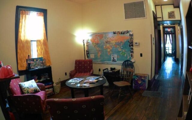 Site 61 Guesthouse
