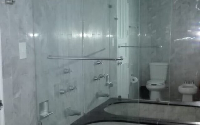 Casa Quetzal Cancun - 4 Br Home