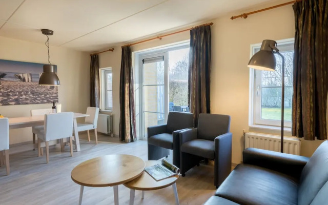 Stylish Semi-detached Villa With Garden, Near the Beach