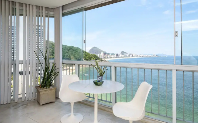 Omar do Rio - Apartamento V102