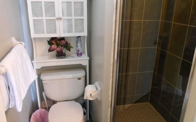 Gorgeous 2BR with Stunning Views