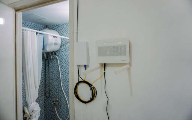 Cozy Living Studio Room (No Kitchen) Apartment Aeropolis Residence