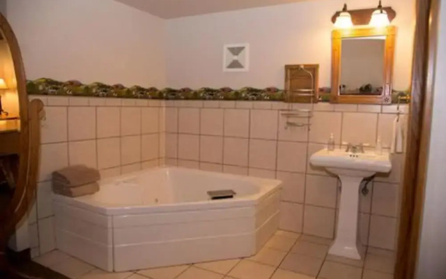 Stone Mill Hotel & Suites