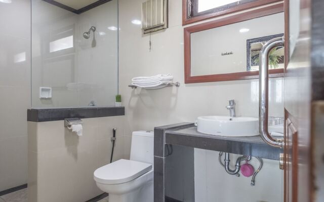 OYO 1090 Hotel Anging Mammiri Makassar