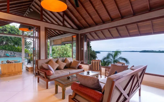Elevated Villa Overlooking Tranquil Koggala Lake