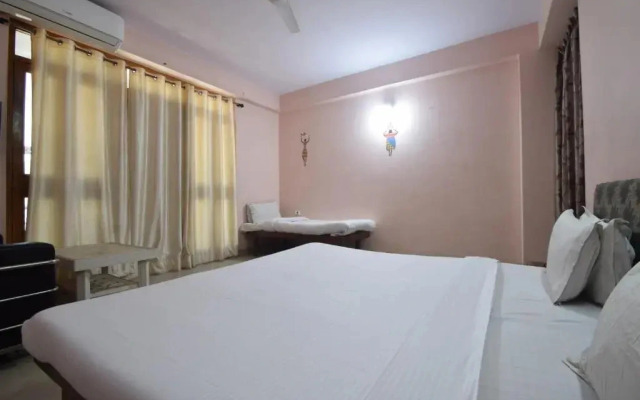 Shreenathji Inn by OYO Rooms