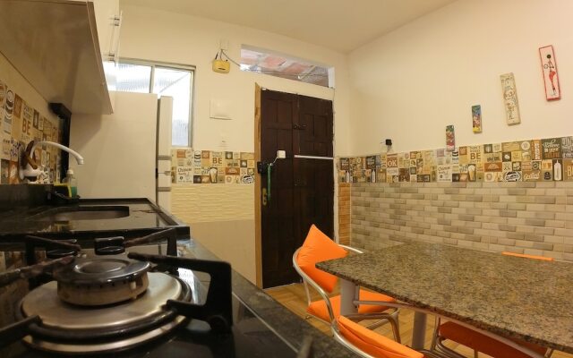 Kitnet perto da Primeira Praia