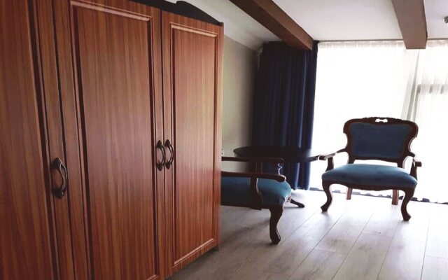 Pordanis Hotel