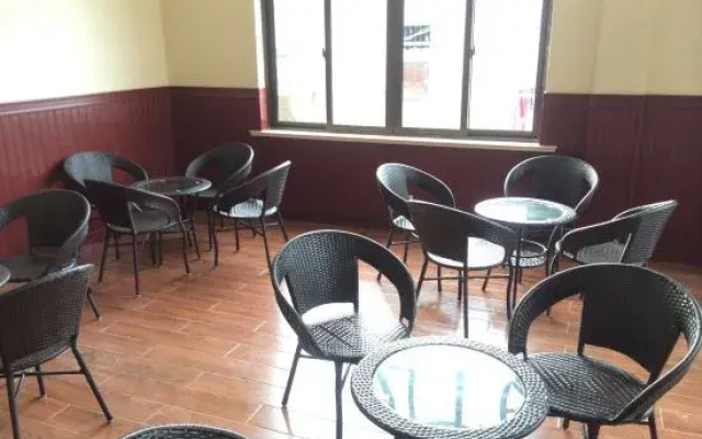 Xiangying Holiday B&B