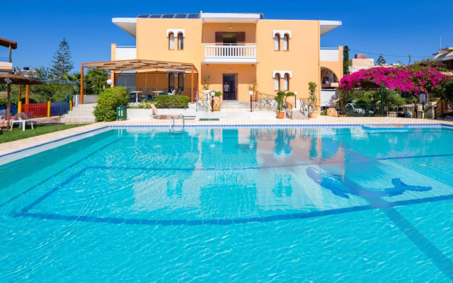 Raisakis Apartments