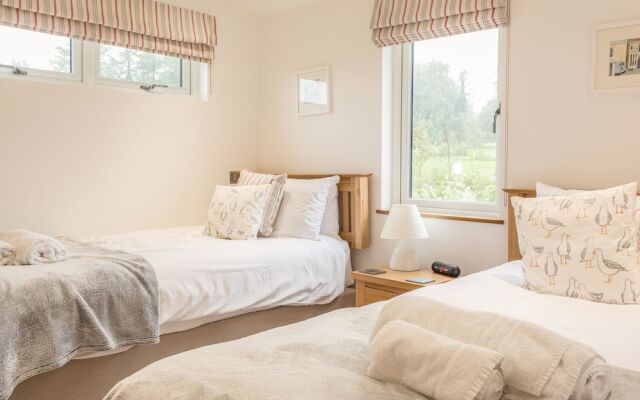 15 Faraway Fields, Liskeard