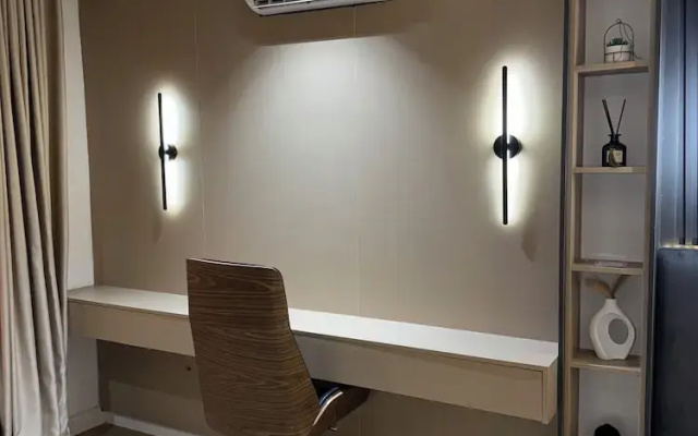 Sapphire Suite