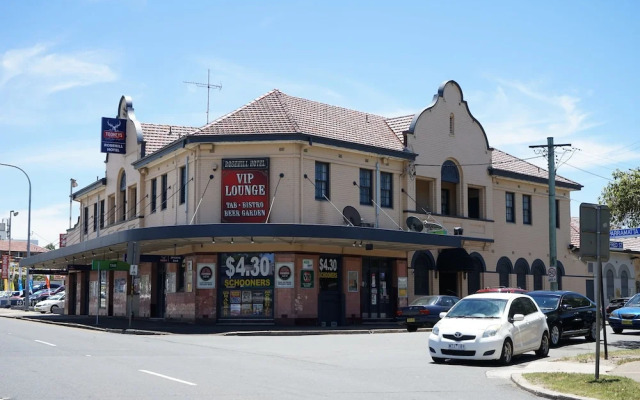 Rosehill Hotel