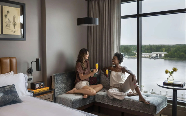 Thompson Savannah, by Hyatt