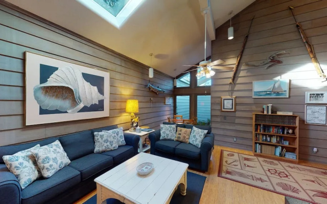 Ocean Retreat 4 Bedroom Home