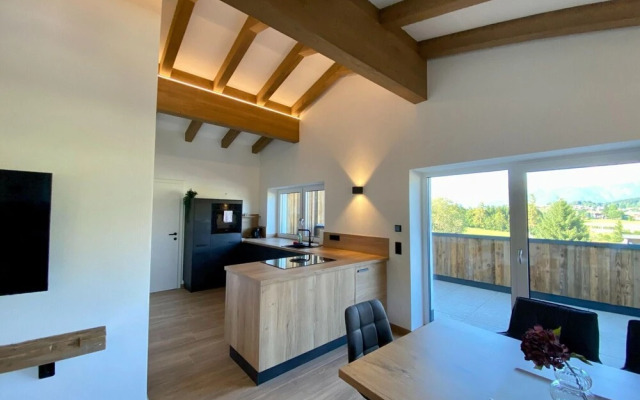 Attic Apartment in Saalfelden Near Ski Slopes