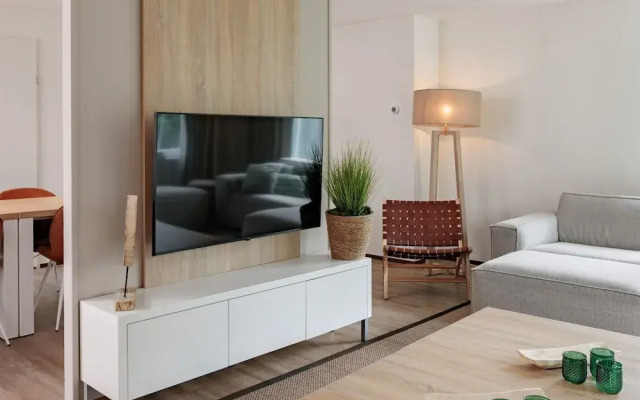 Restyled Villa With Sauna Near Beach