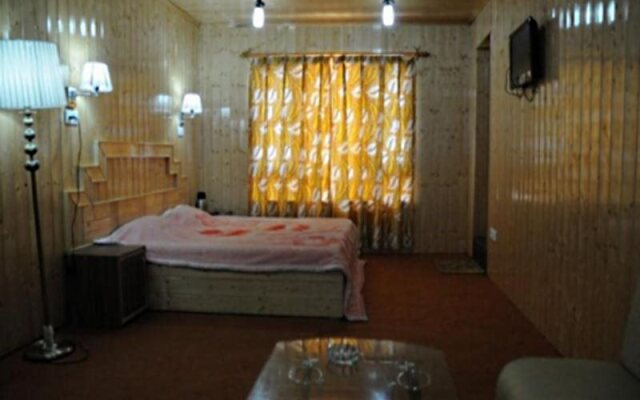 Swiss Hotel Kashmir