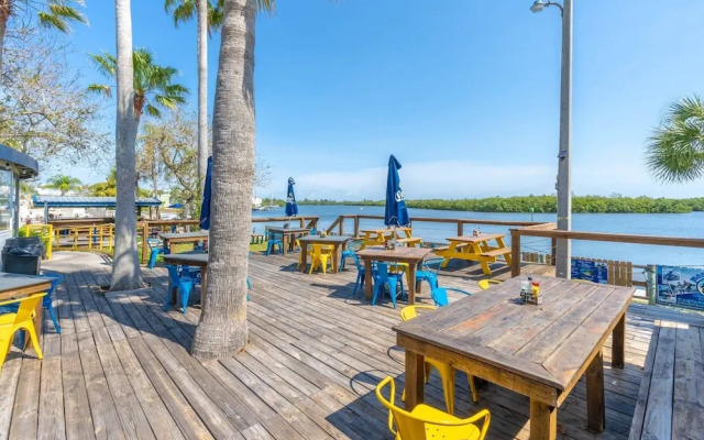 506 Little Harbor Inn