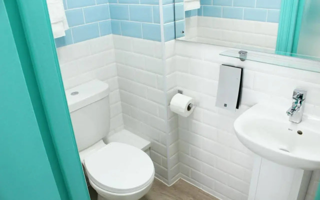 Clapham South Belvedere Hotel