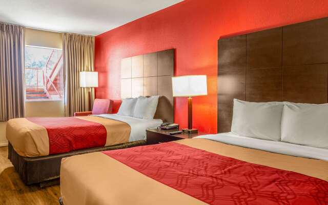 Econo Lodge Meridian South