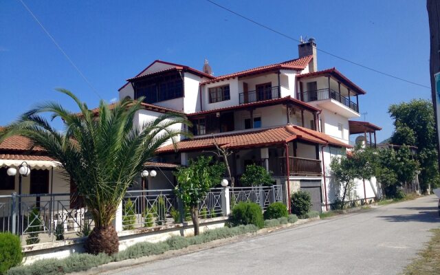 Menis Haus